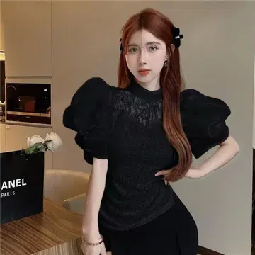 볼륨 슬리브 블랙 상의 M 사이즈