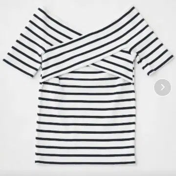 MOUSSY 크로스 오프숄더 상의
