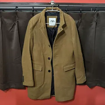 ZARA 베이지 체스터 코트