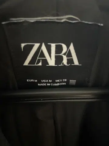 ZARA 블랙 롱 코트 M 사이즈