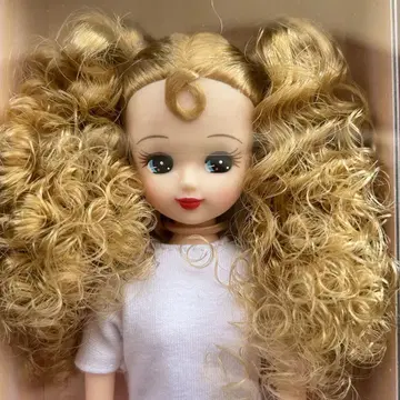 2025년도판 버스데이 모델 리카짱