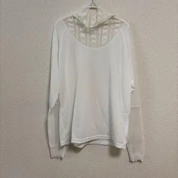 MIYAKO 화이트 레이스 후드 긴팔 티셔츠