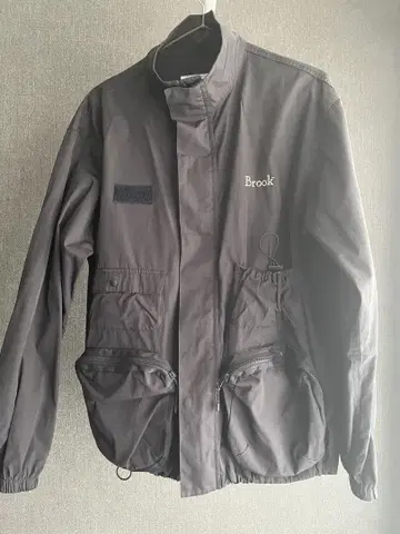 Brook 블랙 나일론 자켓