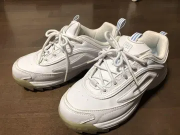 FILA 화이트 스니커즈 23.5cm