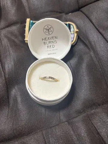 헤븐 번즈 레드 콜라보 모델 카야모리 루카 반지 10호