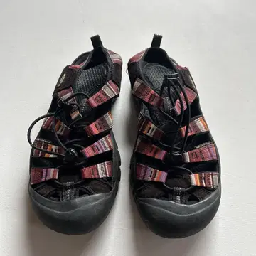 keen 샌들 24.5