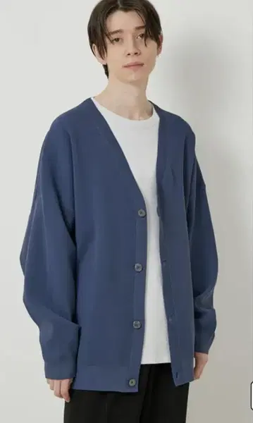 새상품급 JUNRED 리브 니트 오버 사이즈 가디건 블루 L