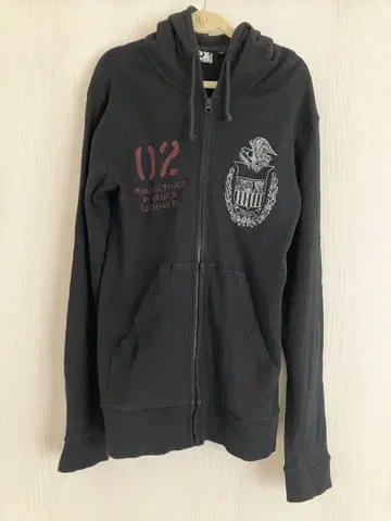 AVIREX 블랙 후드티 L 사이즈