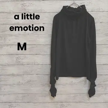 [ a little emotion ] 티셔츠 터틀넥 개더