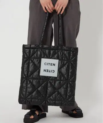 CITEN 퀼팅 토트백 블랙