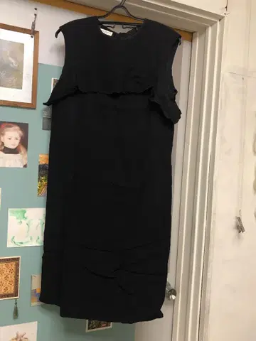 드리스반노튼 dries van noten 프릴 블랙 원피스