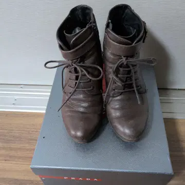 모드 에 자코모 브라운 레이스업 부츠