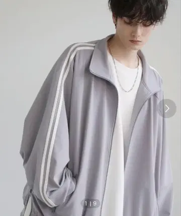 루즈 실루엣 벌룬 슬리브 페이크 서스펜더 드레이프 트랙 자켓