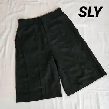 새상품급 [ SLY ] 데님 하프 팬츠 블랙 M 사이즈 상당 포켓 프린지