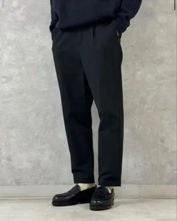 유나이티드 애로우즈 코마츠마테레 슬랙스