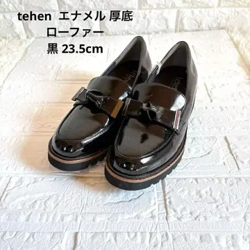 컨디션 최상 tehen 테엔 에나멜 로퍼 통굽 택 포함 블랙 리본