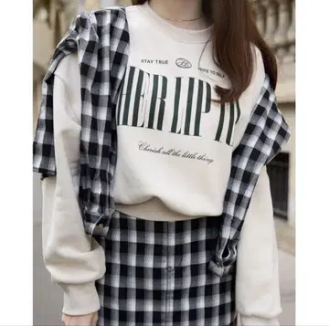 Herlipto Cherish Oversized Sweatshirt