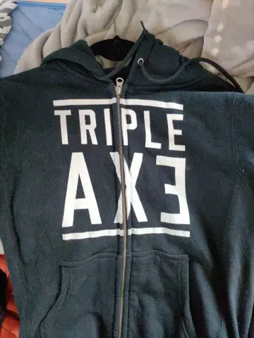새상품급 TRIPLE AXE 풀 집업 후드티 블랙