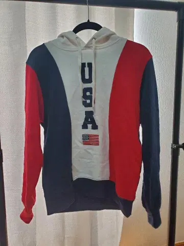 Champion USA 로고 후드티 M 사이즈 빨간색/화이트/파랑