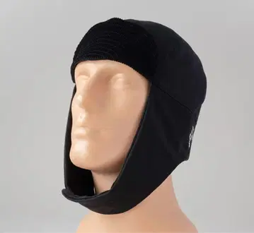UNCROWD/ BOMBER CAP 블랙