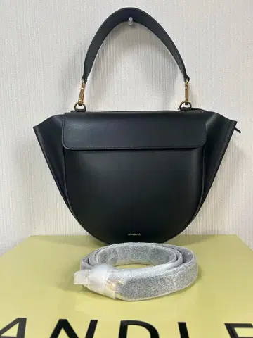 일품 [ WANDLER ] [ Hortensia ] 호르텐시아 미디엄