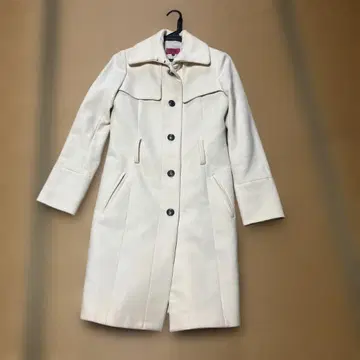 아이보리 롱 코트