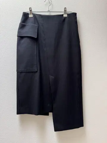 BEATINGHEART 스커트