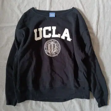 UCLA 블랙 맨투맨 크루넥 로고