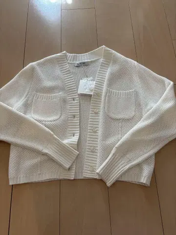 새상품 택 포함 laubeblanc 가디건 화이트
