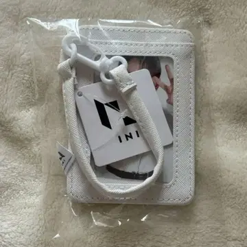 INI 니시 히로토 트레이딩 카드 포함 패스 케이스