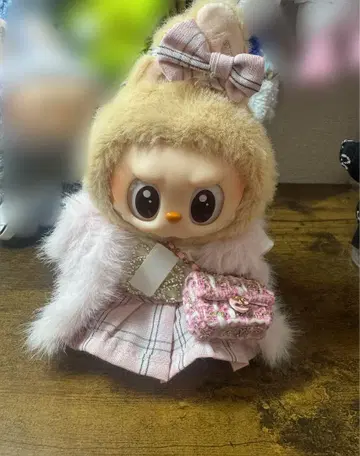 라부부의 의류 로에 세트