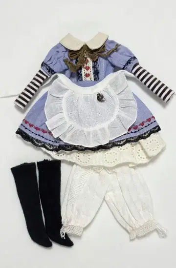 브라이스 아웃핏 해외 작가님 앨리스풍 드레스