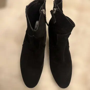 ZARA 블랙스 스웨이드 지퍼 숏부츠