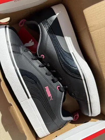 PUMA 푸마 스니커즈 24.5cm