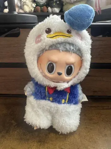 라부부의 의류 펭귄 세트