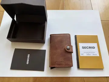 SECRID 브라운 카드 케이스 코인 포켓