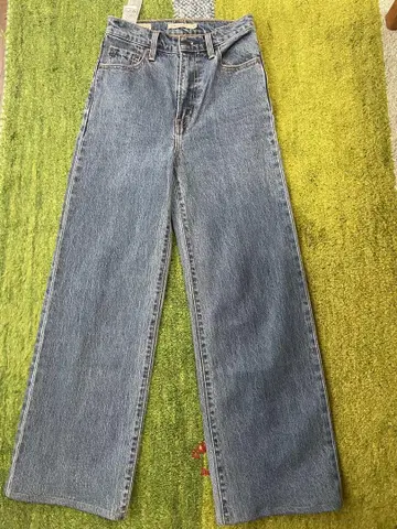 LEVI'S PREMIUM Ribcage Wide Leg 25