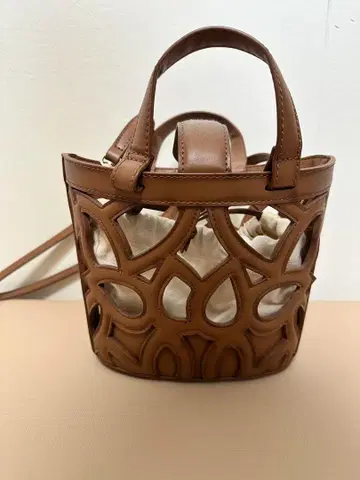 ZARA 컷워크 카고백 브라운 2WAY