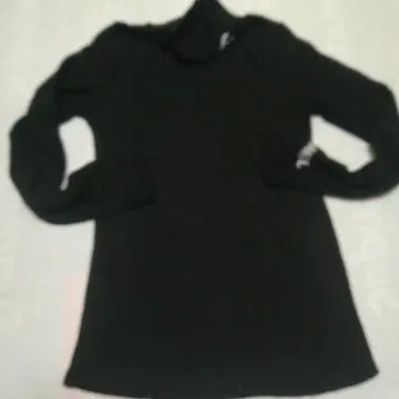 리브 블랙 긴팔 상의
