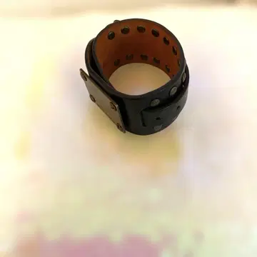 ETRO 에트로 가죽 뱅글 팔찌