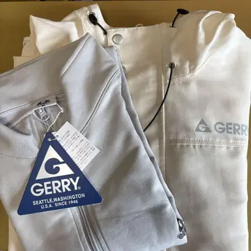 GERRY 마운틴 후드티와 하프 지퍼 맨투맨