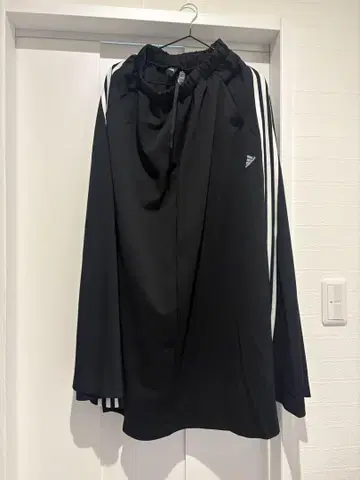 [ adidas ] 롱 플레어 스커트