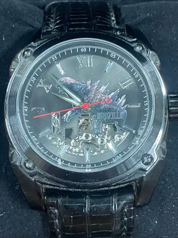 고질라 탄생 60주년 기념 한정판 워치