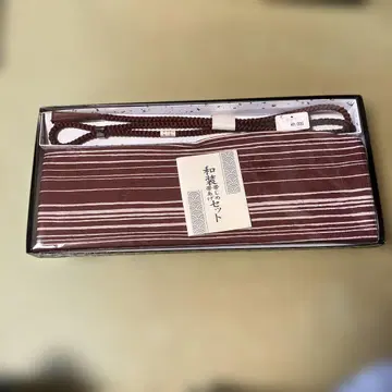적갈색과 화이트 스트라이프 오비 세트