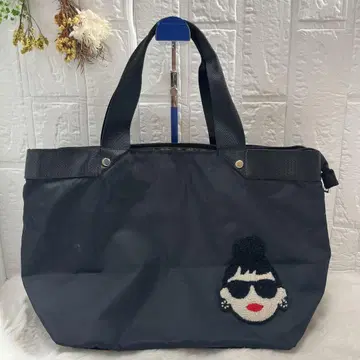 64 HAPPYFACE 해피 페이스 레이디 에마 경량 토트백