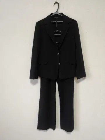 elyts 블랙 팬츠 수트