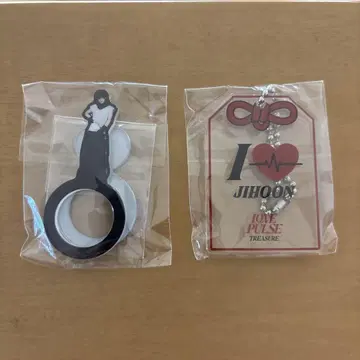 treasure 지훈 캡슐 토이