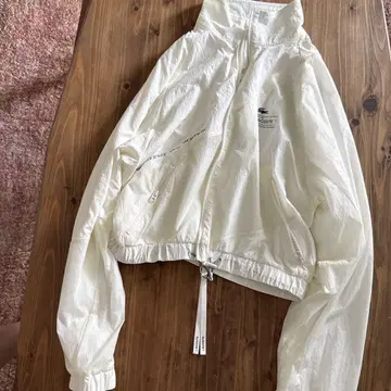 LACOSTE (라코스테) 비대칭 절개 트랙 자켓 화이트