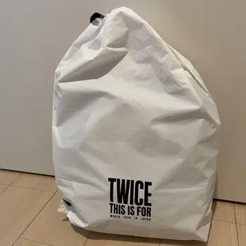 TWICE 업그레이드 굿즈