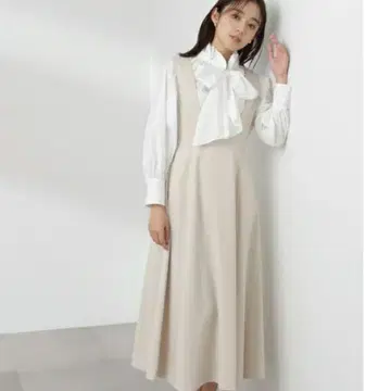 내추럴 뷰티 베이직 U넥 플레어 점프 스커트 원피스 S
